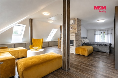 Prodej rodinného domu, 280 m² - 14