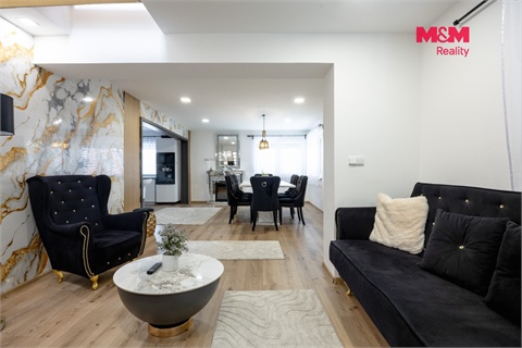 Prodej rodinného domu, 280 m² - 22