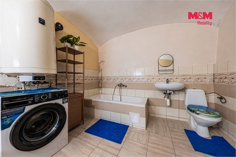 Prodej rodinného domu, 84 m² - 8
