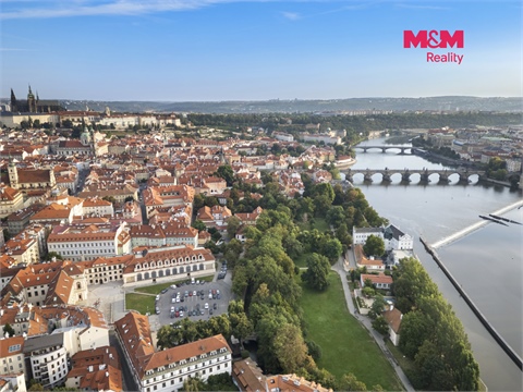 Prodej rodinného domu, 383 m² 4