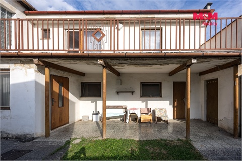 Prodej rodinného domu, 200 m² - 6