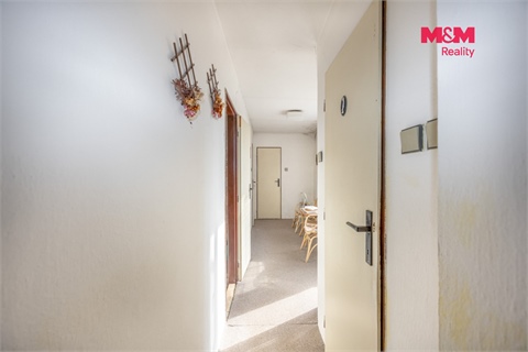 Prodej rodinného domu, 200 m² 18