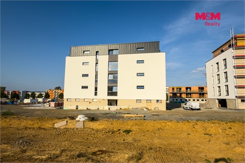 Prodej bytu 4kk, 141 m² - 28