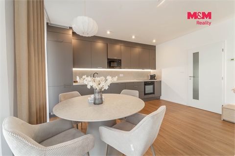 Prodej bytu 4kk, 141 m² - 4