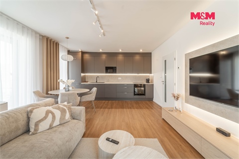Prodej bytu 4kk, 147 m² - 2