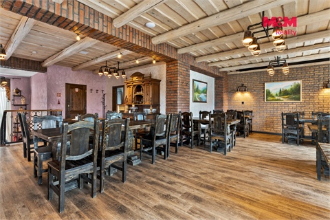 Prodej restaurace, 889 m² - 0