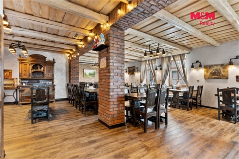 Prodej restaurace, 889 m² 2