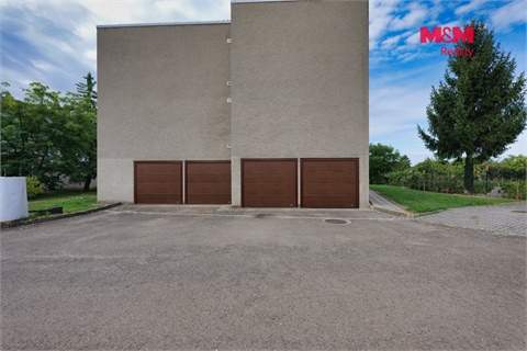 Prodej bytu 3+1, 79 m² - 28