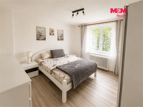 Prodej rodinného domu, 200 m² 12