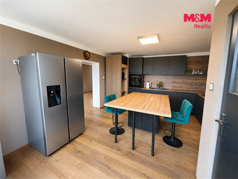 Prodej rodinného domu, 200 m² 2