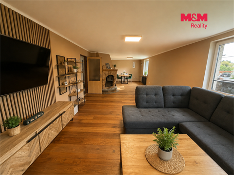 Prodej rodinného domu, 200 m² - 4