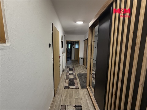 Prodej rodinného domu, 200 m² - 16