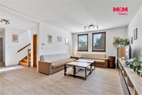 Prodej rodinného domu, 250 m² - 4