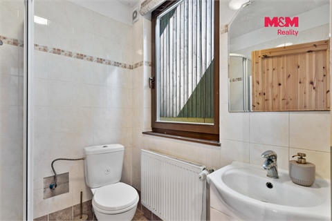 Prodej rodinného domu, 250 m² 22