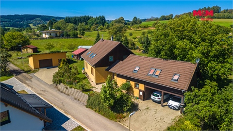 Prodej rodinného domu, 250 m² - 2