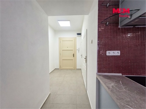 Pronájem bytu 2kk, 48 m² - 14