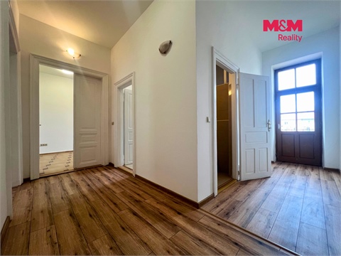 Pronájem bytu 3+1, 105 m² - 8