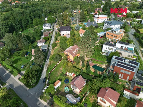 Prodej rodinného domu, 180 m² - 14