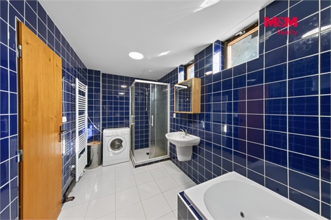 Prodej rodinného domu, 180 m² 10