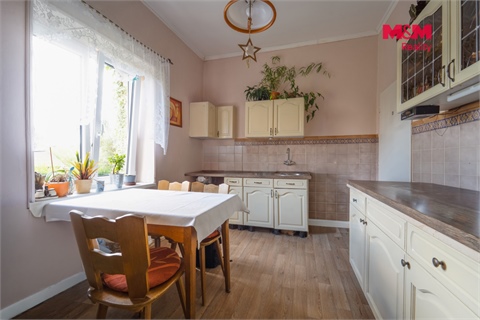 Prodej rodinného domu, 213 m² 12