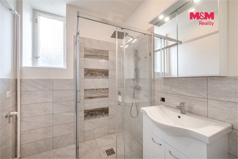 Prodej bytu 3kk, 72 m² 22
