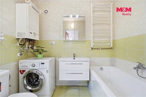 Prodej rodinného domu, 101 m² - 14