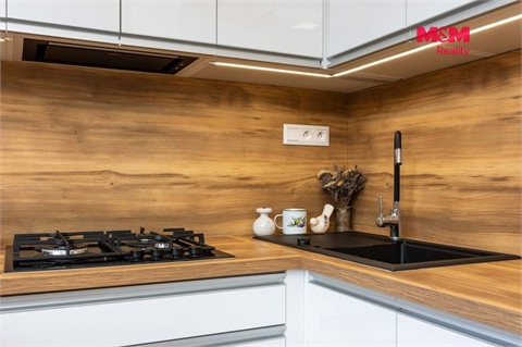Prodej bytu 2+1, 53 m² 8