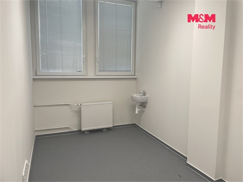 Pronájem obchodních prostor, 47 m² - 2