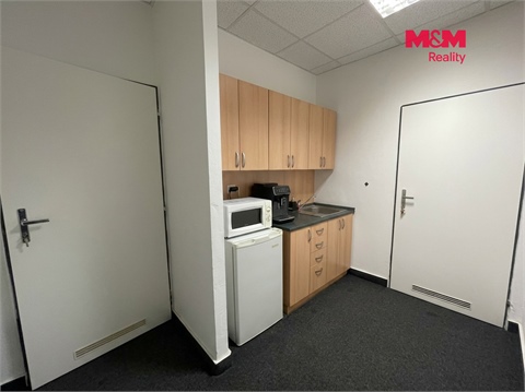 Pronájem obchodních prostor, 131 m² - 4