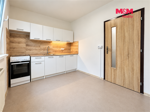 Pronájem bytu 1+1, 39 m² 2