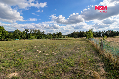 Prodej stavebního pozemku, 1 276 m² 2