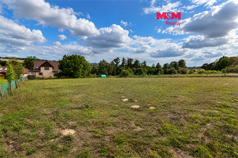 Prodej stavebního pozemku, 1 276 m² 0