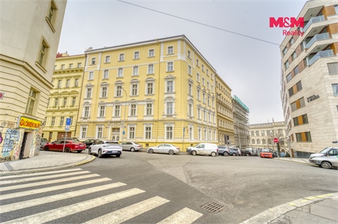 Prodej bytu 1kk, 35 m² - 12