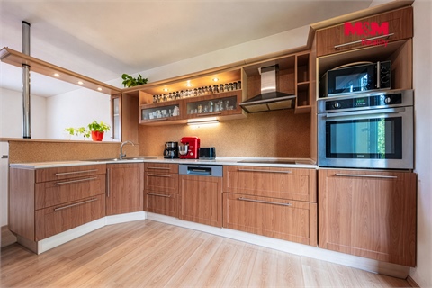 Prodej rodinného domu, 226 m² 24