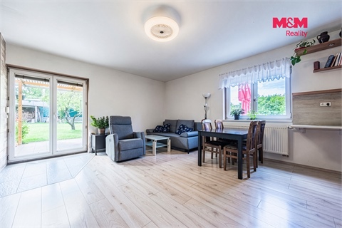 Prodej rodinného domu, 226 m² 2