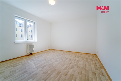 Pronájem bytu 1+1, 37 m² 4