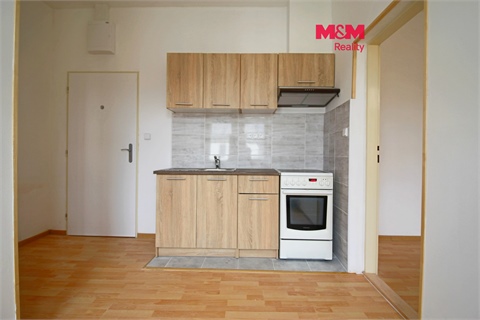 Pronájem bytu 3+1, 55 m² 0