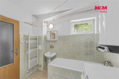 Prodej rodinného domu, 200 m² - 24