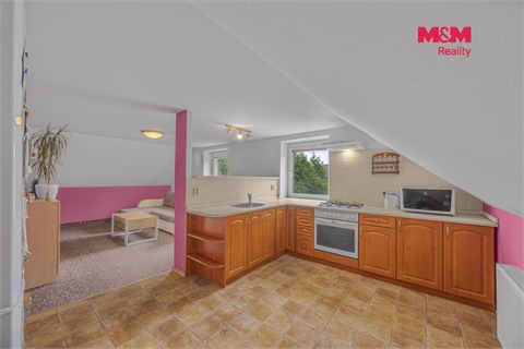 Prodej rodinného domu, 200 m² 4
