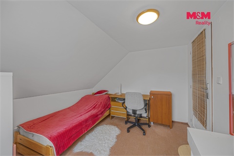 Prodej rodinného domu, 200 m² - 6