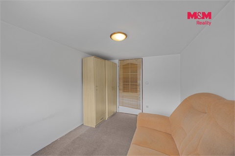 Prodej rodinného domu, 200 m² 10