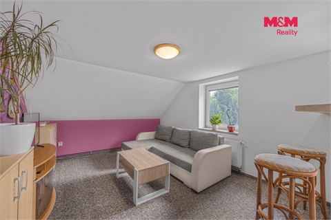 Prodej rodinného domu, 200 m² - 8