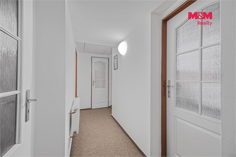 Prodej rodinného domu, 200 m² 14