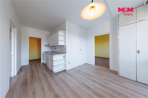 Prodej bytu 2+1, 66 m² 8