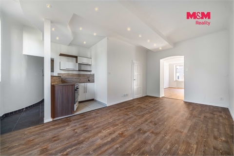 Pronájem bytu 2kk, 57 m² - 2