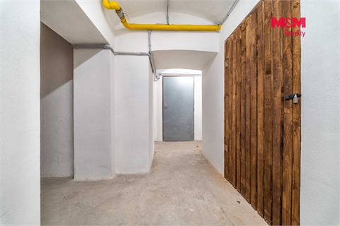 Pronájem bytu 2kk, 57 m² 12