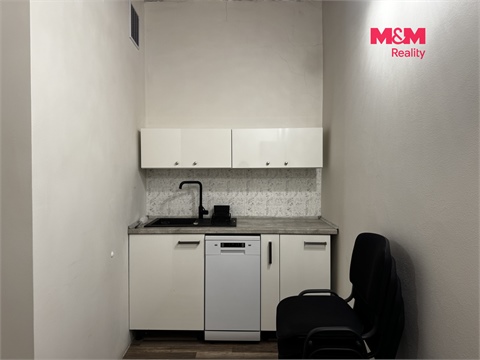 Pronájem kanceláře, 35 m² 6
