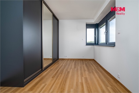 Prodej rodinného domu, 195 m² - 20