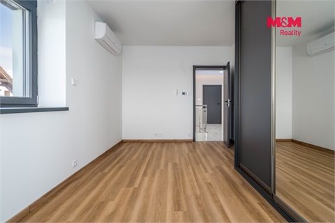 Prodej rodinného domu, 195 m² 22
