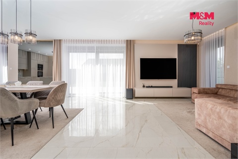 Prodej rodinného domu, 195 m² 12